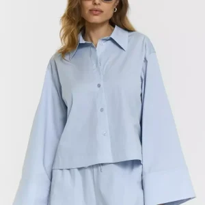 Fiola Shirt – Pale Blue