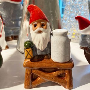 Mikro nisse m/melkespann – Rolf berg
